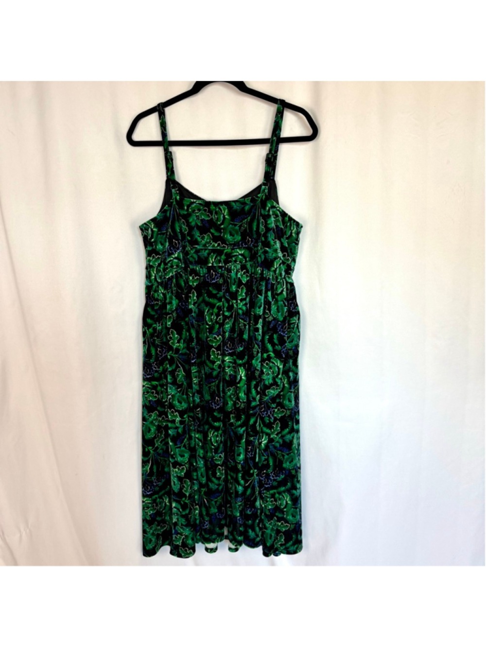 Torrid Green and Blue Midi Velvet Skater Dress Women’s Sz 1X or 14-16
